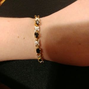 Pretty bracelet/earrings set